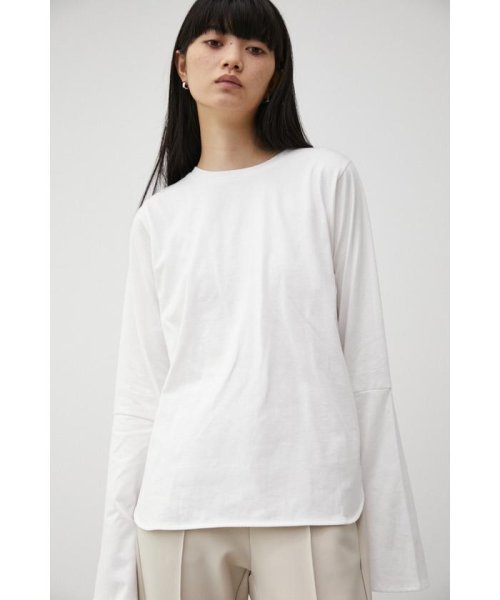 AZUL by moussy(アズールバイマウジー)/SLIT FLARE SLEEVE CUT TOPS/img02