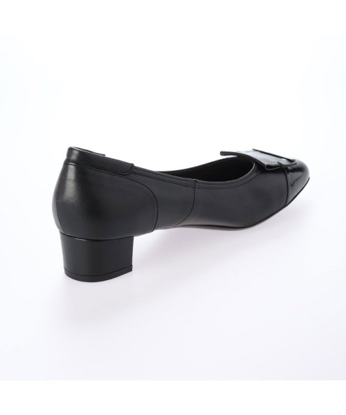 【3E】ローヒールスクエアパンプス 3E 本革