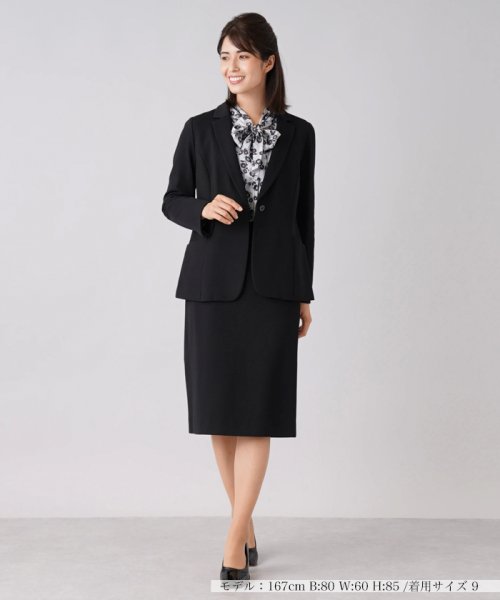 テーラードジャケット 