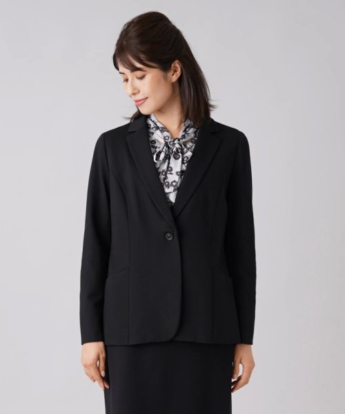 テーラードジャケット 