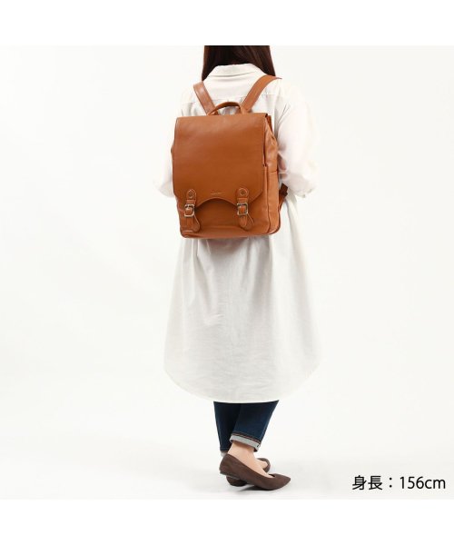 ダコタ リュック Dakota ファレル リュックサック スクエア かぶせ フラップ A4 コンパクト 本革 レザー 1034242 フラップ かぶせ A4 1034242 リュックサック スクエア リュック コンパクト レザー ダコタ ファレル 本革 Dakota HO1864181021(14300円)