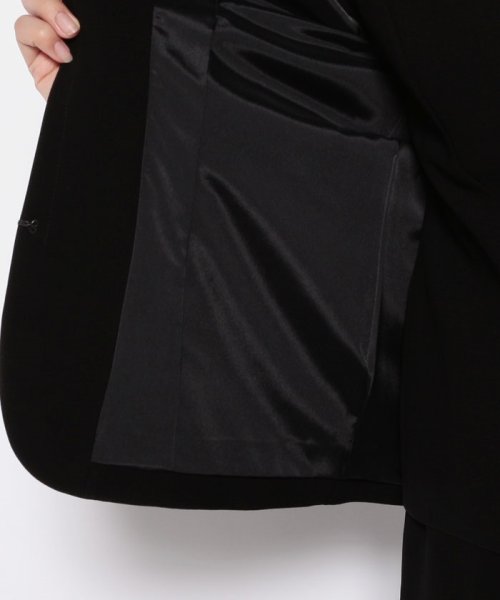 東京イギンブラックフォーマルスーツ 