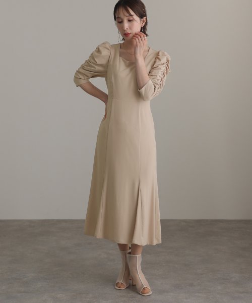 スクエアネックバックシャンワンピース 結婚式 パーティードレス 結婚式