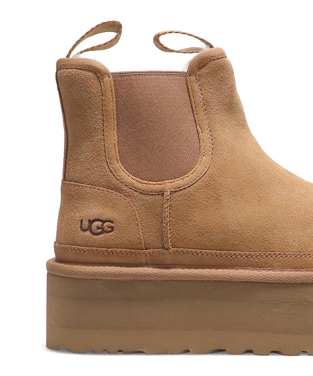 UGG アグ ニューメル プラットフォーム チェルシー 新商品発売中 www