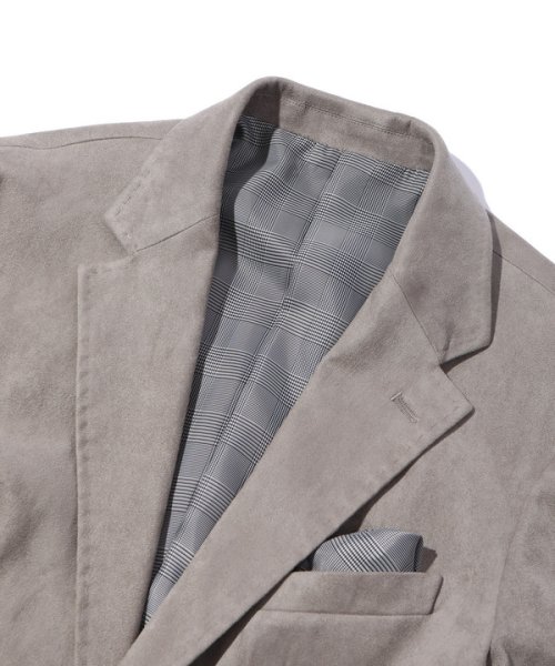 コマスエードストレッチジャケット【セットアップ対応】 商品説明【高級感の漂うイージーケアジャケット】世界的繊維メーカーで有名な小松マテーレ社が開発したコマス AA1539522444(11880円)