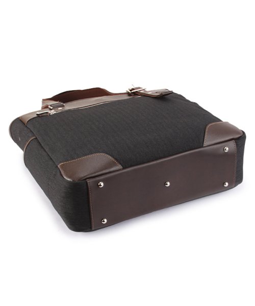 タケオキクチ トートバッグ ビジネストートバッグ メンズ ブランド ファスナー付き 縦型 肩掛け 日本製 A4 B4 TAKEO KIKUCHI 723701 ×2　　　　　 TAKEO 前面 ファスナーポケット　　　　　 水が中に染み込むことがなく