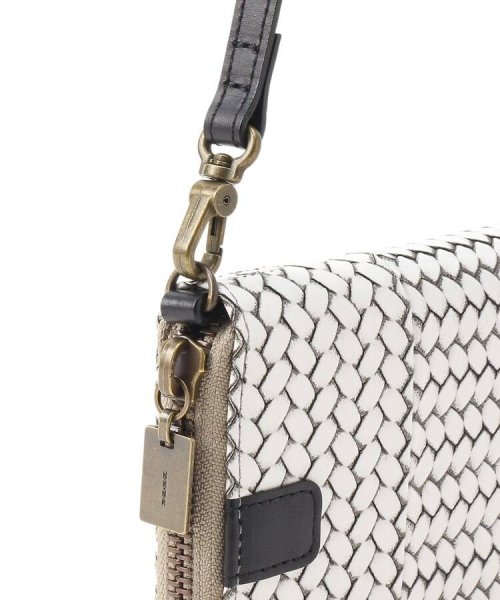 OTTICA（オッティカ）マルチモバイルケース 