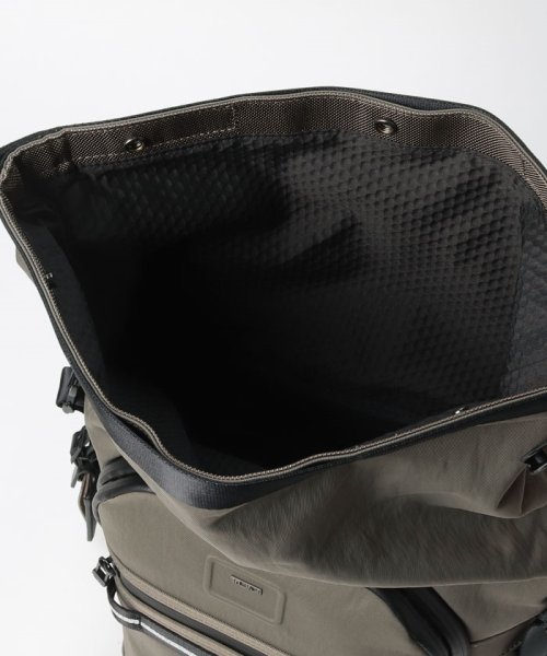 リュック・バックパック メンズ ALPHA BRAVO 「アリー」バックパック モバイルバッテリー自体は本製品に含まれません