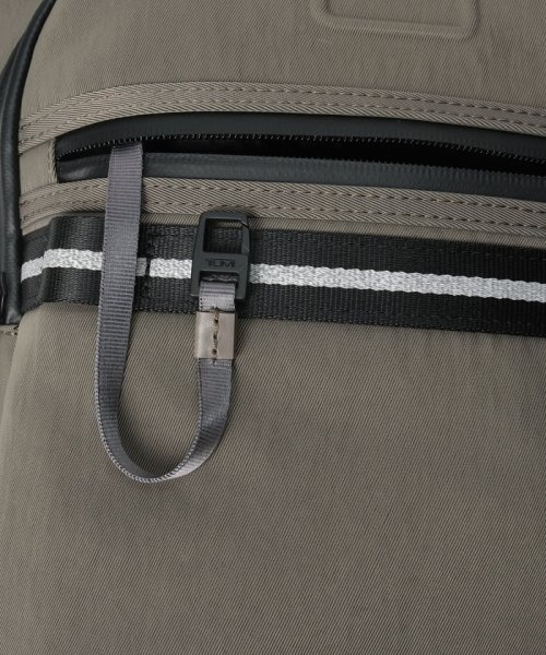 リュック・バックパック メンズ ALPHA BRAVO 「アリー」バックパック モバイルバッテリー自体は本製品に含まれません