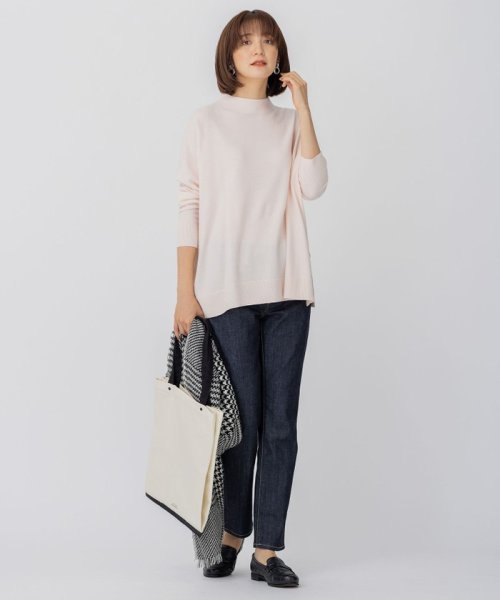 【CLASSY.1月号掲載】23区DENIM ボーイフィット パンツ #002 23区DENIM #072 ネイビー #075 #004 品番 グレー スカイブルー アイボリー B1443142178 (11011円)