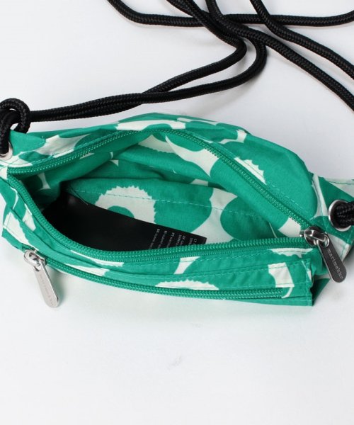 Marimekko(マリメッコ)/【marimekko】マリメッコ Smart Travelbag Mini Unikko bag ショルダーバッグ 91002/img03