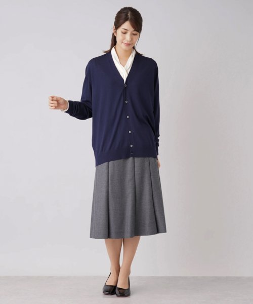 Vネックカ－ディガン【GEMMA】 