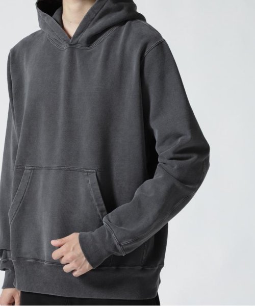 REMI RELIEF(レミレリーフ) SP加工裏毛パーカー REMI