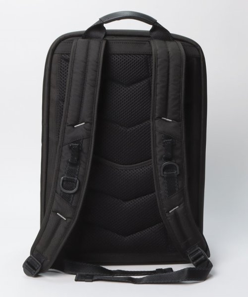 リュック・バックパック 【TUMI公式店】 メンズ ALPHA BRAVO Esports プロ・17”・バックパック モバイルバッテリー自体は本製品に含まれません