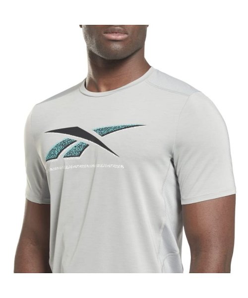 Reebok(リーボック)/アクティブチル グラフィック アスリート Tシャツ / Activchill Graphic Athlete T－Shirt/img04