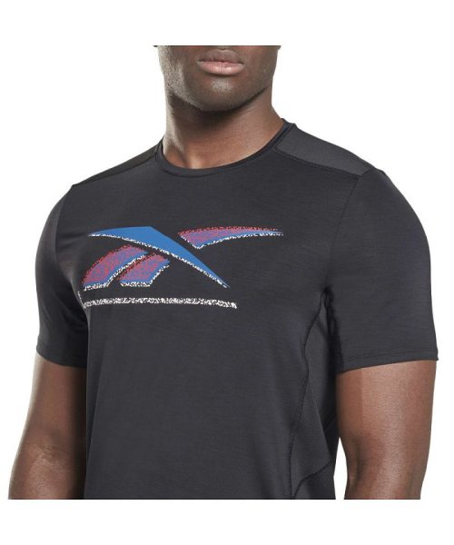 Reebok(リーボック)/アクティブチル グラフィック アスリート Tシャツ / Activchill Graphic Athlete T－Shirt/img04