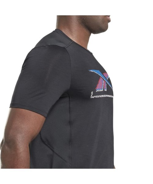 Reebok(リーボック)/アクティブチル グラフィック アスリート Tシャツ / Activchill Graphic Athlete T－Shirt/img05