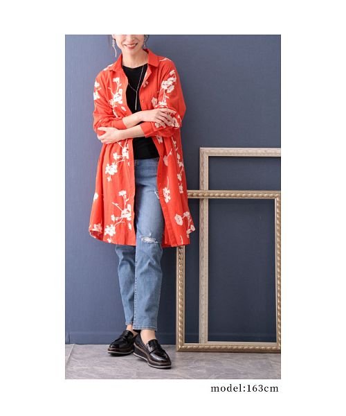 Sawa a la mode(サワアラモード)/舞い散る草花刺繍のコットンシャツチュニック/img18