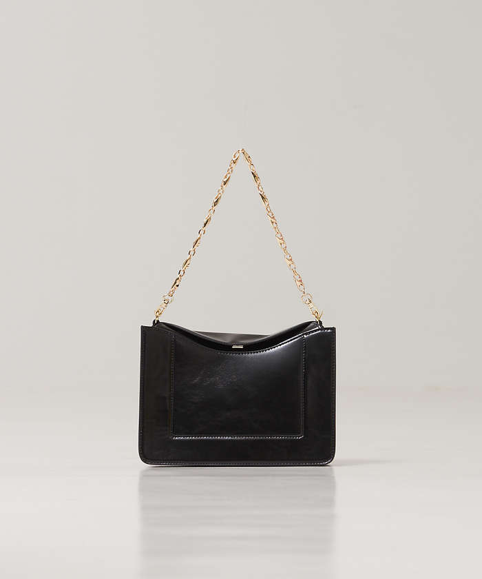 【InRed掲載】Trench/エナメルレザーフラップショルダーBAG(504983420)｜阪急百貨店公式通販サイト｜阪急百貨店オンラインストア