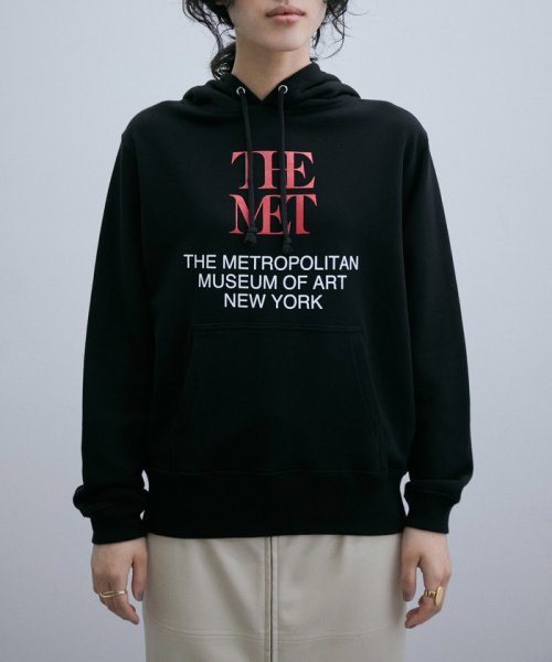 ADAM ET ROPE'(アダム　エ　ロペ)/THE MET x ADAM LOGO SWEAT/img04