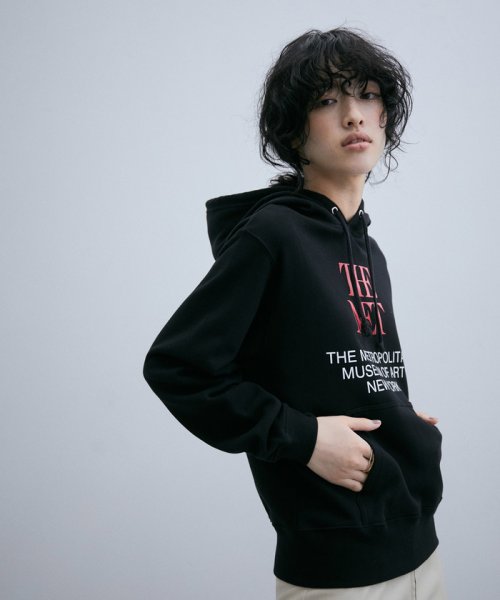 ADAM ET ROPE'(アダム　エ　ロペ)/THE MET x ADAM LOGO SWEAT/img13