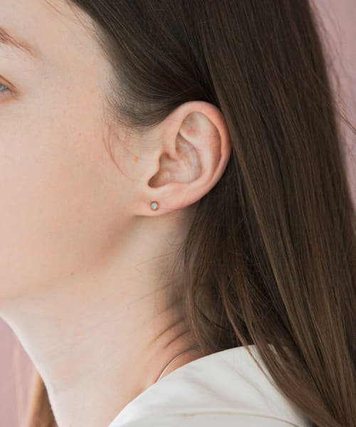 ff by decor urban research　ストーンピアス など urban ff by decor 忍耐