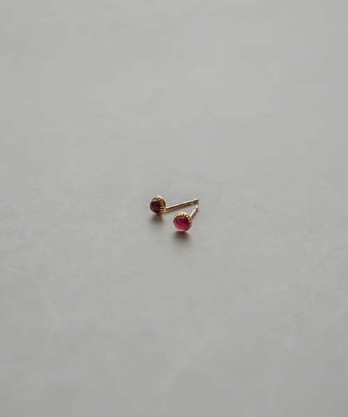 ff by decor urban research　ストーンピアス など urban ff by decor 忍耐