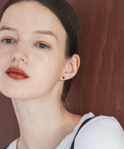 ff by decor urban research　ストーンピアス など urban ff by decor 忍耐