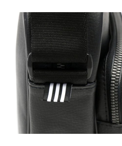 アディダスオリジナルス ショルダーバッグ adidas Originals ビンテージ ミニバッグ レトロ 軽量 コンパクト 肩掛け  13969(505002254) | アディダスオリジナルス(adidas Originals) - MAGASEEK
