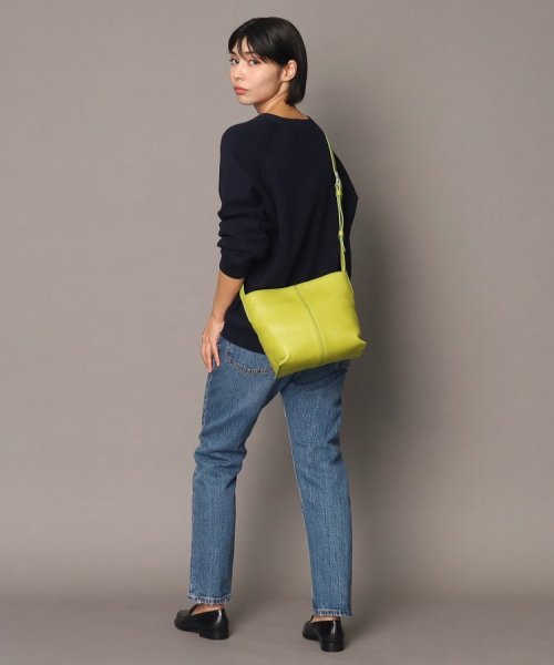 【フォルトゥーナ】レザーショルダーバッグ S 本革 ミニバッグ 革の裁断面 斜め掛けはもちろん