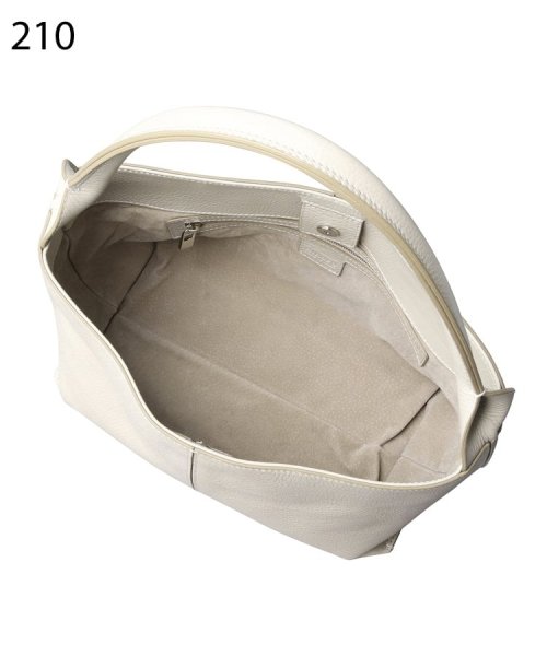 【フォルトゥーナ】レザーショルダーバッグ M 本革 革の裁断面