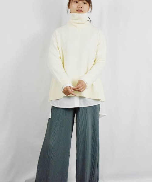 ARGO TOKYO(アルゴトウキョウ)/【2022バージョン※薄手滑らか生地】Rayon Stretch Turtle－neck Curve A Line Pullover25107 レーヨンストレッ/img24