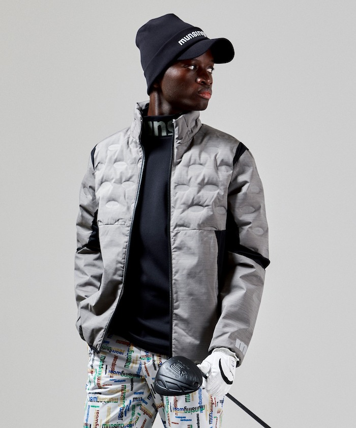 ENVOY/エンボイ』吸汗ストレッチ保温タックリバーシブル衿ロゴ