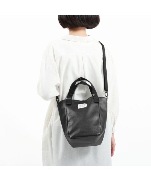 FREDRIK PACKERS(フレドリックパッカーズ)/【日本正規品】 フレドリックパッカーズ ミニトートバッグ FREDRIK PACKERS MISSION TOTE (XS) ECO LEATHER 日本製/img01
