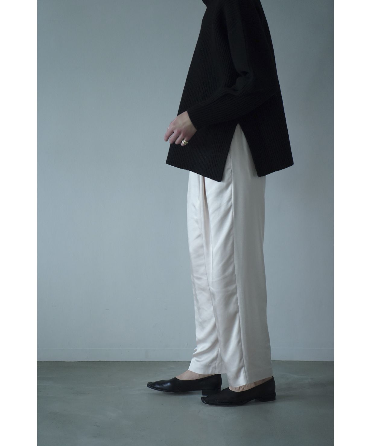 セール】SATIN SLACKS PANTS(505015661) | クラネ(CLANE) - MAGASEEK