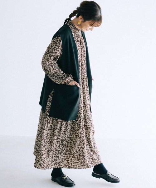 スザンヌさんコラボ 今もこの先もしあわせ温度があがりますように 想いをつむぐ花束two Piece １ ワンピース ２ ベスト By Love Peace P ハコ Haco Magaseek