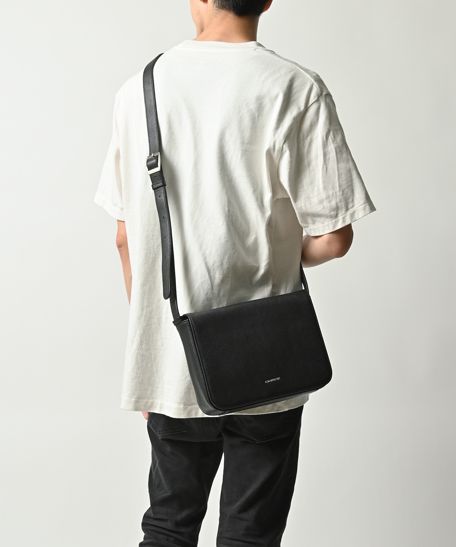 【km】【AP2229008】【ADAMPATEK】shirink leather rectangle shoulder bag