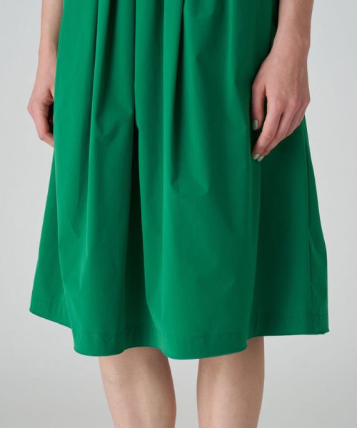 ポリエステルストレッチタフタ タックギャザーワンピース 