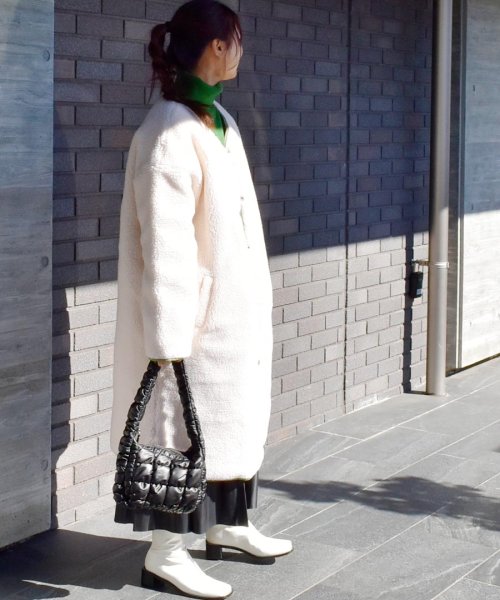 ARGO TOKYO(アルゴトウキョウ)/Revesible Boa Long Coat 21068パイピングボアリバーシブルボアロングコート/img19