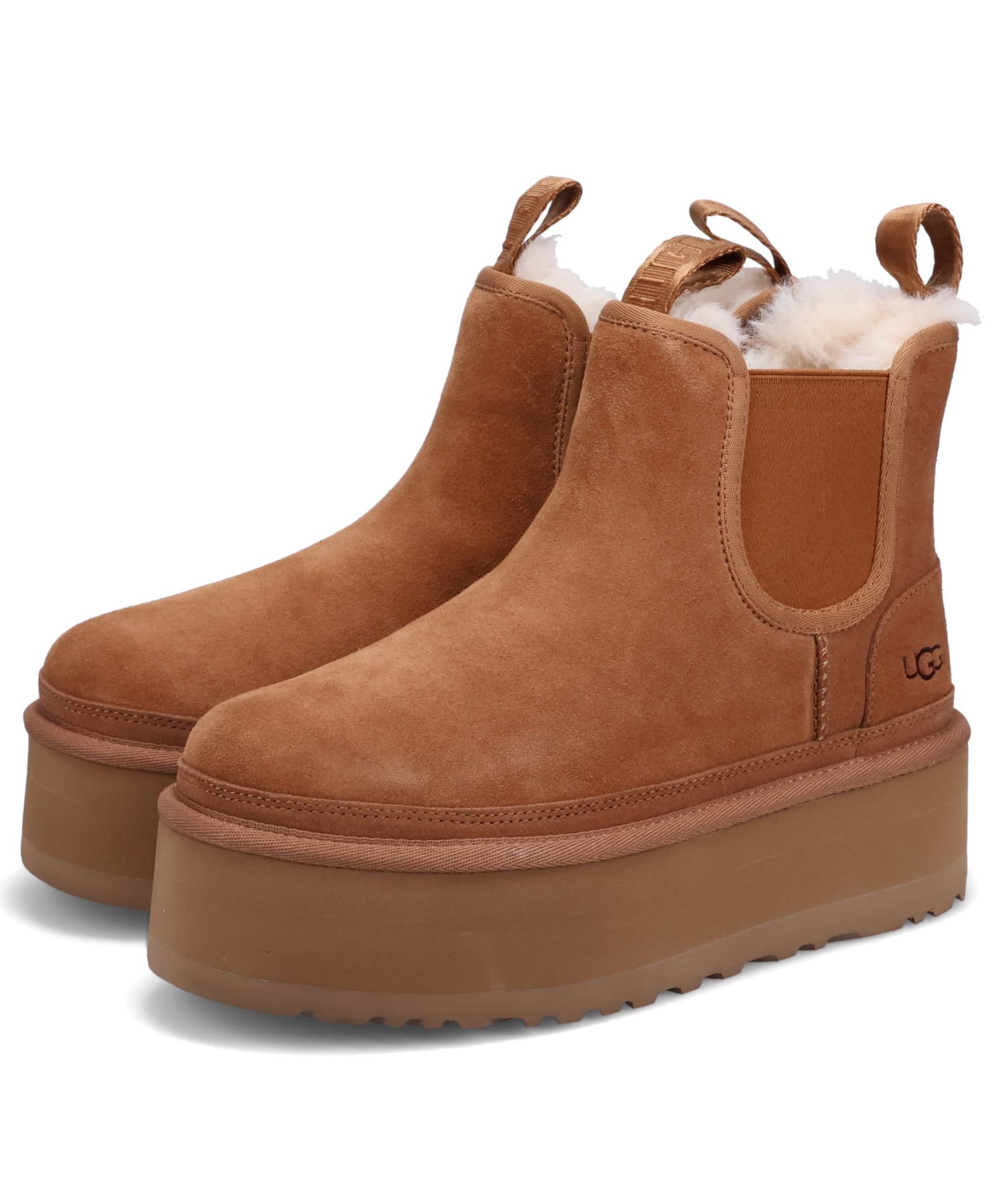 UGG ニューメルプラットフォーム ブーツ 厚底