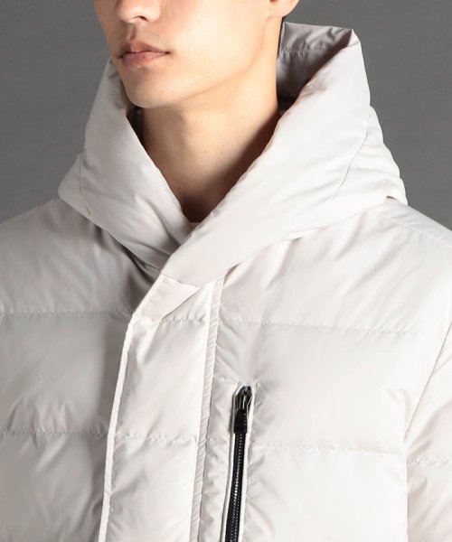 テクニカルストレッチタフタ ダウン 