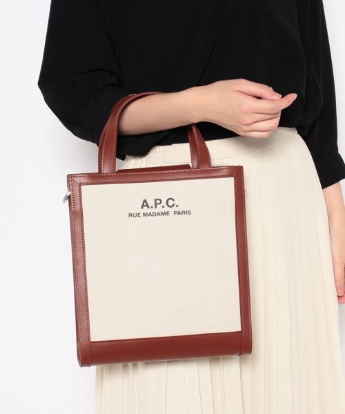 【A.P.C.】A.P.C. アーペーセー　CAMILLE トートバッグ レディース ベージュ キャンバス 