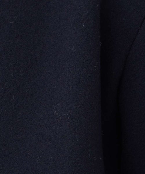 【MANTECO】ノーカラーコート POINT モデル：H162 B77 W60 H86