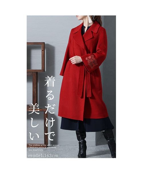 Sawa a la mode(サワアラモード)/美しさ際立つ真紅のウールコート/img01