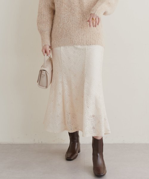 NICE CLAUP OUTLET(ナイスクラップ　アウトレット)/【natural couture】アイレットリーフレーススカート/img01