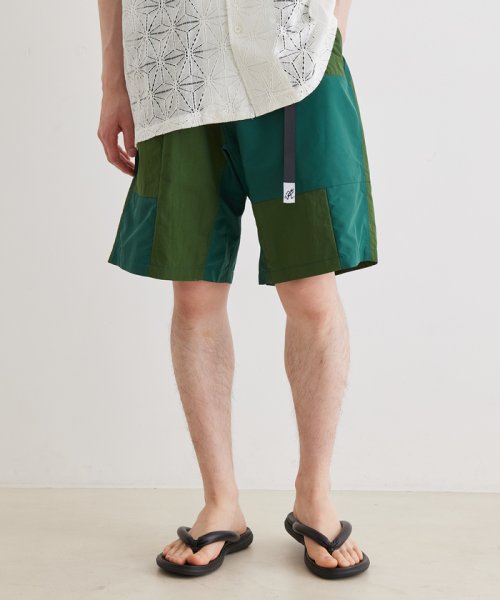 ADAM ET ROPE'(アダム　エ　ロペ)/【別注】《GRAMICCI》CRAZY PTRN DURABLE NYLON×ACTIVE SHELL SHORTS/img09