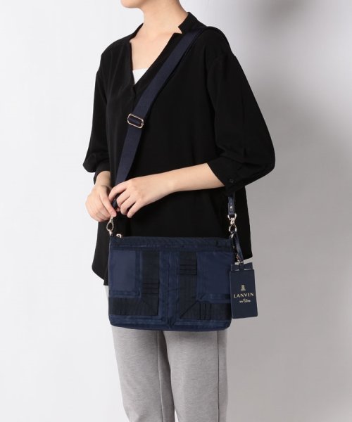 LANVIN en Bleu(BAG)(ランバンオンブルー（バッグ）)/ミエル パスケース付サコッシュ(ラメ無し)/img05