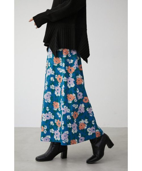 AZUL by moussy(アズールバイマウジー)/FLOWER PATTERN FLARE SK/img01