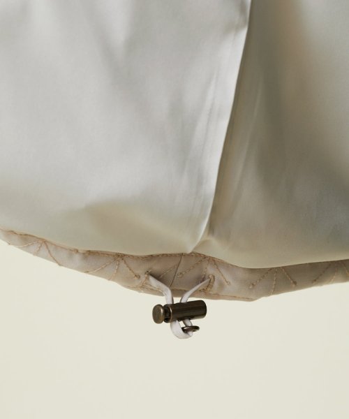 アスタリスク刺繍ダウンジャケット 