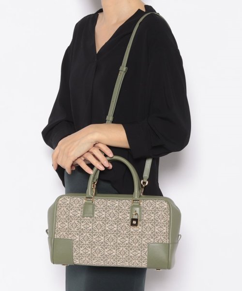 LOEWE(ロエベ) PUZZLE BAG NANO パズルナノバッグ レザー2wayショルダーハンドバッグ【値下げ】 522109 オレンジ サイズ 15｜【公式】カインドオルオンライン ブランド古着・中古通販【kindal】 | LOEWEストラップ値下げ | アクセサリー